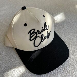 UNTAMED PETALS BY AMANDA JUDGE Cream and Black Bride Club Cap